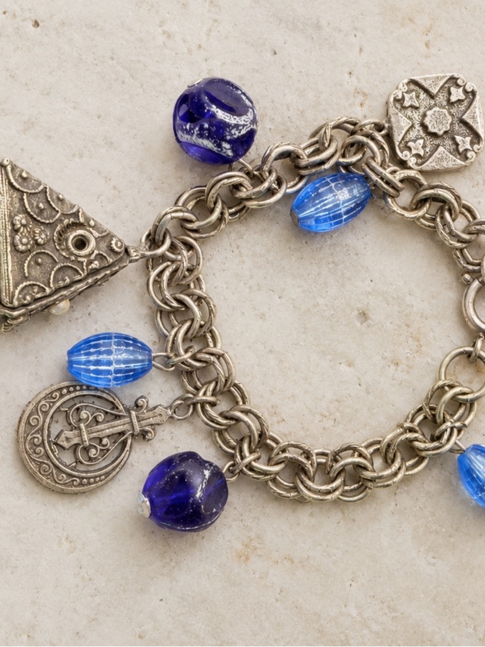 Vintage Blue Glass Charm Bracelet Silver Tone Chunky Chain Boho 7.5”